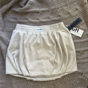 Brand new Gold Hinge by REVOLVE Cream Skort